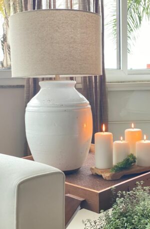 Sevilia branco com pintura em laca e cúpula bege